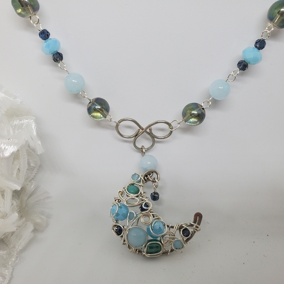 Handmade Moon necklace - Picture 2 of 4